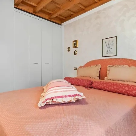 Lakefront Suits Casa de Férias Salò